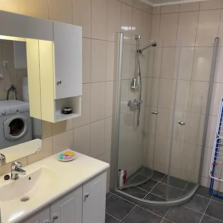 Med 3 Soverom, Sentralt I * Svolvaer