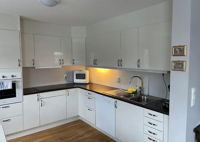 Апартаменты Med 3 Soverom, Sentralt I Свольвер